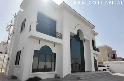 Villa - 5 Bedrooms - 7 Bathrooms for rent in Nad Al Sheba 4 - Nad Al Sheba - Dubai