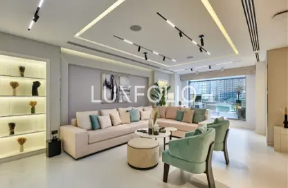 Villa - 5 Bedrooms - 6 Bathrooms for rent in Al Anbar Villas - Dubai Marina - Dubai