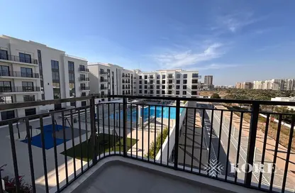 Apartment - 2 Bedrooms - 2 Bathrooms for rent in Ascot Residences - Town Square - Dubai