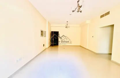 Apartment - 2 Bedrooms - 2 Bathrooms for rent in Al Khair Building - Dubai Silicon Oasis - Dubai