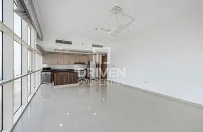 Apartment - 2 Bedrooms - 3 Bathrooms for sale in Reef Residence - District 13 - Jumeirah Village Circle - Dubai