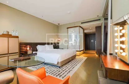 النزل و الشقق الفندقية - غرفة نوم - 1 حمام للبيع في تاور C - داماك تاورز من باراماونت - الخليج التجاري - دبي