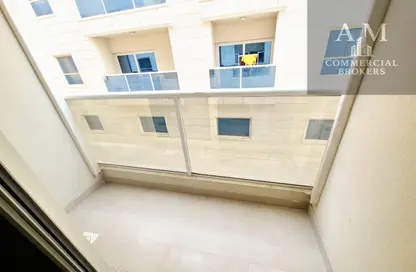 Apartment - 2 Bedrooms - 2 Bathrooms for rent in Muweileh Community - Muwaileh Commercial - Sharjah
