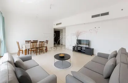 شقة - 2 غرف نوم - 2 حمامات للايجار في V3 - (JLT) مجمع V - أبراج بحيرات الجميرا - دبي