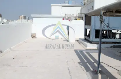 Whole Building - Studio for sale in M-1 - Mussafah Industrial Area - Mussafah - Abu Dhabi