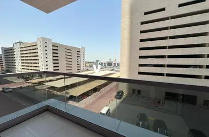 شقة - 2 غرف نوم - 3 حمامات للايجار في اي اي تاور - شارع الشيخ زايد - دبي