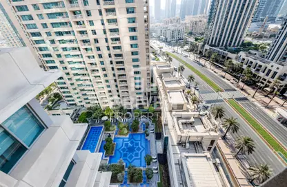 Apartment - 1 Bedroom - 2 Bathrooms for sale in 29 Burj Boulevard Tower 1 - 29 Burj Boulevard - Downtown Dubai - Dubai