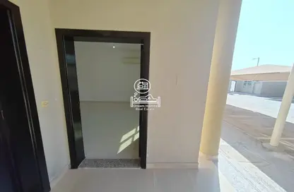 شقة - غرفة نوم - 1 حمام للايجار في مركز محمد بن زايد - مدينة محمد بن زايد - أبوظبي