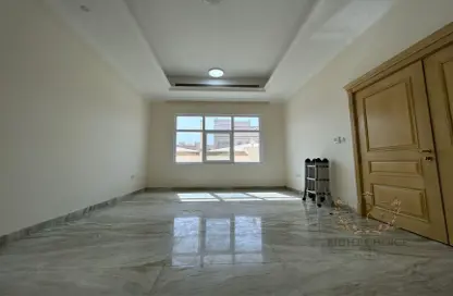 شقة - 3 غرف نوم - 3 حمامات للايجار في فيلات مدينة خليفة آيه - مدينة خليفة أ - مدينة خليفة - أبوظبي