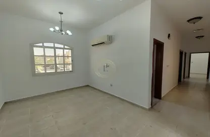 Apartment - 2 Bedrooms - 2 Bathrooms for rent in Al Sarooj - Al Ain
