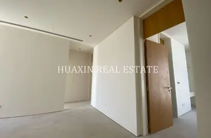 Villa - 5 Bedrooms - 6 Bathrooms for rent in Jumeirah 3 Villas - Jumeirah 3 - Jumeirah - Dubai