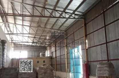 مستودع - استوديو - 1 حمام للايجار في المنطقة الصناعية القديمة - أم القيوين