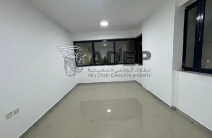 Apartment - 2 Bedrooms - 2 Bathrooms for rent in Tourist Club Area - Abu Dhabi Apartment - 2 Bedrooms - 2 Bathrooms for rent in Tourist Club Area - Abu Dhabi