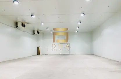 Warehouse - Studio - 1 Bathroom for rent in Phase 2 - Dubai Investment Park (DIP) - Dubai