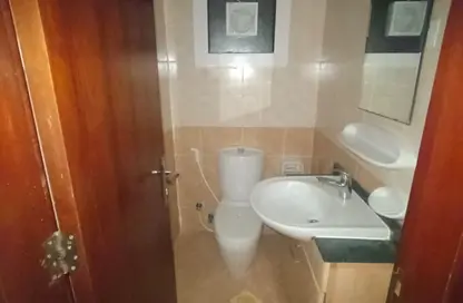 Apartment - 1 Bedroom - 2 Bathrooms for rent in Al Qasimiah City - Sharjah