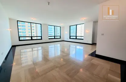 Apartment - 3 Bedrooms - 4 Bathrooms for rent in Liwa Centre Tower 2 - Liwa Centre Towers - Hamdan Street - Abu Dhabi