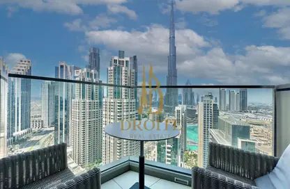 Apartment - 3 Bedrooms - 5 Bathrooms for rent in Vida Residence Downtown - Downtown Dubai - Dubai