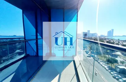 شقة - 4 غرف نوم - 4 حمامات للايجار في الحصن - الخالدية - أبوظبي