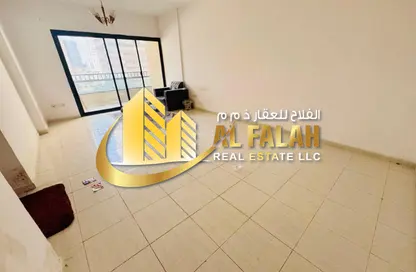Apartment - 2 Bedrooms - 2 Bathrooms for rent in Al Khan Corniche - Al Khan - Sharjah