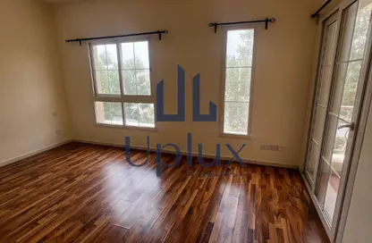 Villa - 2 Bedrooms - 3 Bathrooms for rent in Springs 10 - The Springs - Dubai