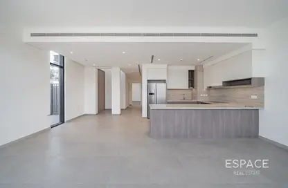 تاون هاوس - 4 غرف نوم - 4 حمامات للبيع في مدن الرينم 3 - مودون - دبي