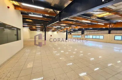 Warehouse - Studio - 1 Bathroom for rent in Dubai Investment Park (DIP) - Dubai