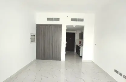 Apartment - Studio - 1 Bathroom for rent in Time 1 - Dubai Land - Dubai