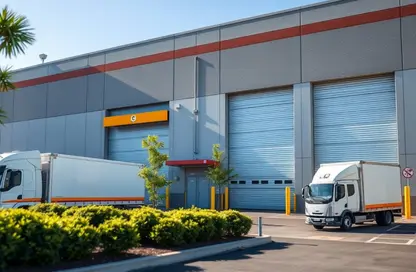 مستودع - استوديو - 2 حمامات للبيع في مدينة الإمارات الصناعية - الشارقة