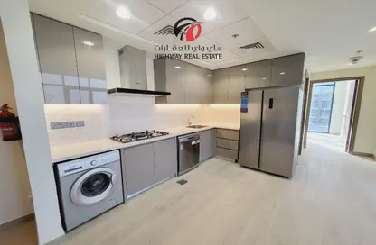 Apartment - 3 Bedrooms - 3 Bathrooms for rent in Azizi Riviera 33 - Meydan One - Meydan - Dubai