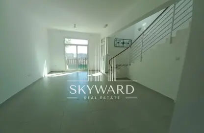 Townhouse - 2 Bedrooms - 3 Bathrooms for rent in Al Khaleej Village - Al Ghadeer - Abu Dhabi