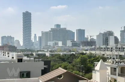 شقة - غرفة نوم - 1 حمام للبيع في لوما 22 - الضاحية 10 - قرية الجميرا سركل - دبي