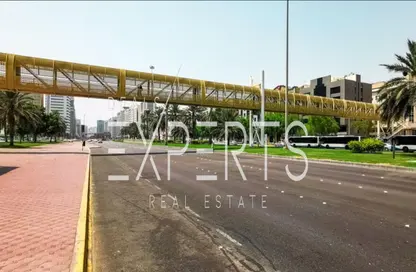 مجمع سكني - 6 غرف نوم - 8 حمامات للبيع في هضبة الزعفرانة - منطقة المرور - أبوظبي