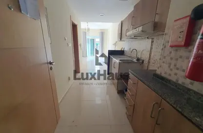 Apartment - Studio - 1 Bathroom for rent in May Residence - Jumeirah Village Circle - Dubai Apartment - Studio - 1 Bathroom for rent in May Residence - Jumeirah Village Circle - Dubai