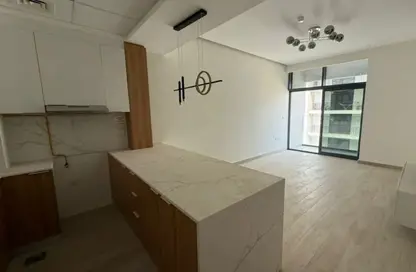 شقة - غرفة نوم - 2 حمامات للبيع في ذا ايست كريست - قرية الجميرا سركل - دبي