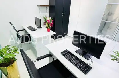 Office Space - Studio - 1 Bathroom for rent in Al Fajer Complex - Oud Metha - Bur Dubai - Dubai