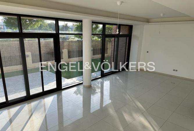 15615910 - Property Image 2