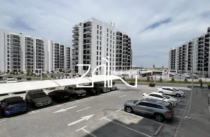 Apartment - 1 Bedroom - 1 Bathroom for sale in Waters Edge - Yas Island - Abu Dhabi