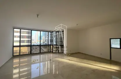 Apartment - 3 Bedrooms - 4 Bathrooms for rent in Khalidiya Street - Al Khalidiya - Abu Dhabi