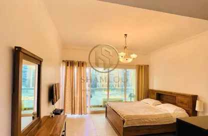 Apartment - Studio - 1 Bathroom for sale in Burj Al Nujoom - Downtown Dubai - Dubai
