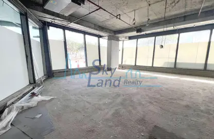 Shop - Studio - 1 Bathroom for rent in Golden Gate - Oud Metha - Bur Dubai - Dubai