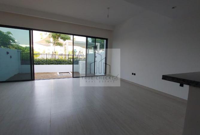 Park View | 5 Bedroom with Maids room |Single Row