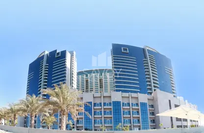 Outdoor Building image for: Apartment - 3 Bedrooms - 4 Bathrooms for rent in Eclipse Twin Towers - Shams Abu Dhabi - Al Reem Island - Abu Dhabi, Image 1