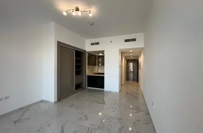 Apartment - Studio - 1 Bathroom for rent in Golden Dream Tower 1 - Jumeirah Village Circle - Dubai