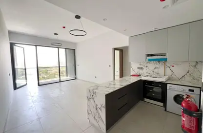 Apartment - 1 Bedroom - 2 Bathrooms for rent in Amal Tower - Dubai Sports City - Dubai
