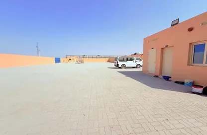 أرض - استوديو للايجار في الصجعة الصناعية - آلصجعه - الشارقة أرض - استوديو للايجار في الصجعة الصناعية - آلصجعه - الشارقة