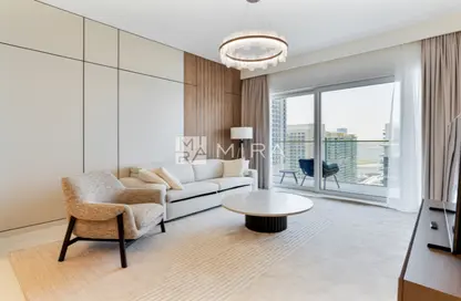 Apartment - 1 Bedroom - 1 Bathroom for sale in Grand Bleu Tower 2 - EMAAR Beachfront - Dubai Harbour - Dubai
