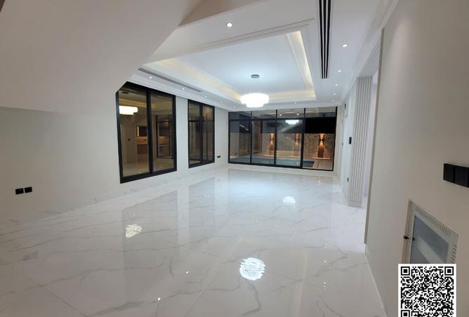15186369 - Property Image 2