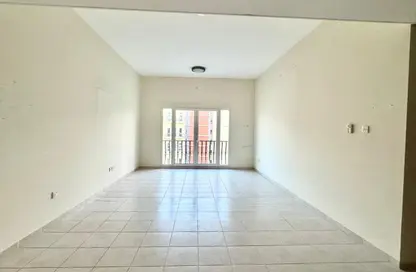 Apartment - 2 Bedrooms - 3 Bathrooms for sale in Building 111 - Contemporary Cluster - Discovery Gardens - Dubai