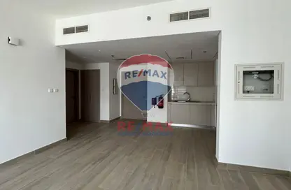 Apartment - 1 Bedroom - 1 Bathroom for sale in Waters Edge - Yas Island - Abu Dhabi
