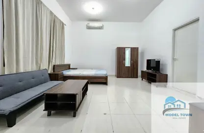 Apartment - Studio - 1 Bathroom for rent in Khalifa City A Villas - Khalifa City A - Khalifa City - Abu Dhabi
